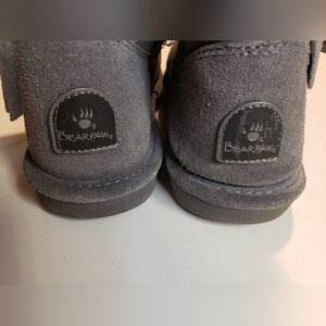 BEARPAW Tressa Womens size 7 grey suede & wool Winter boots